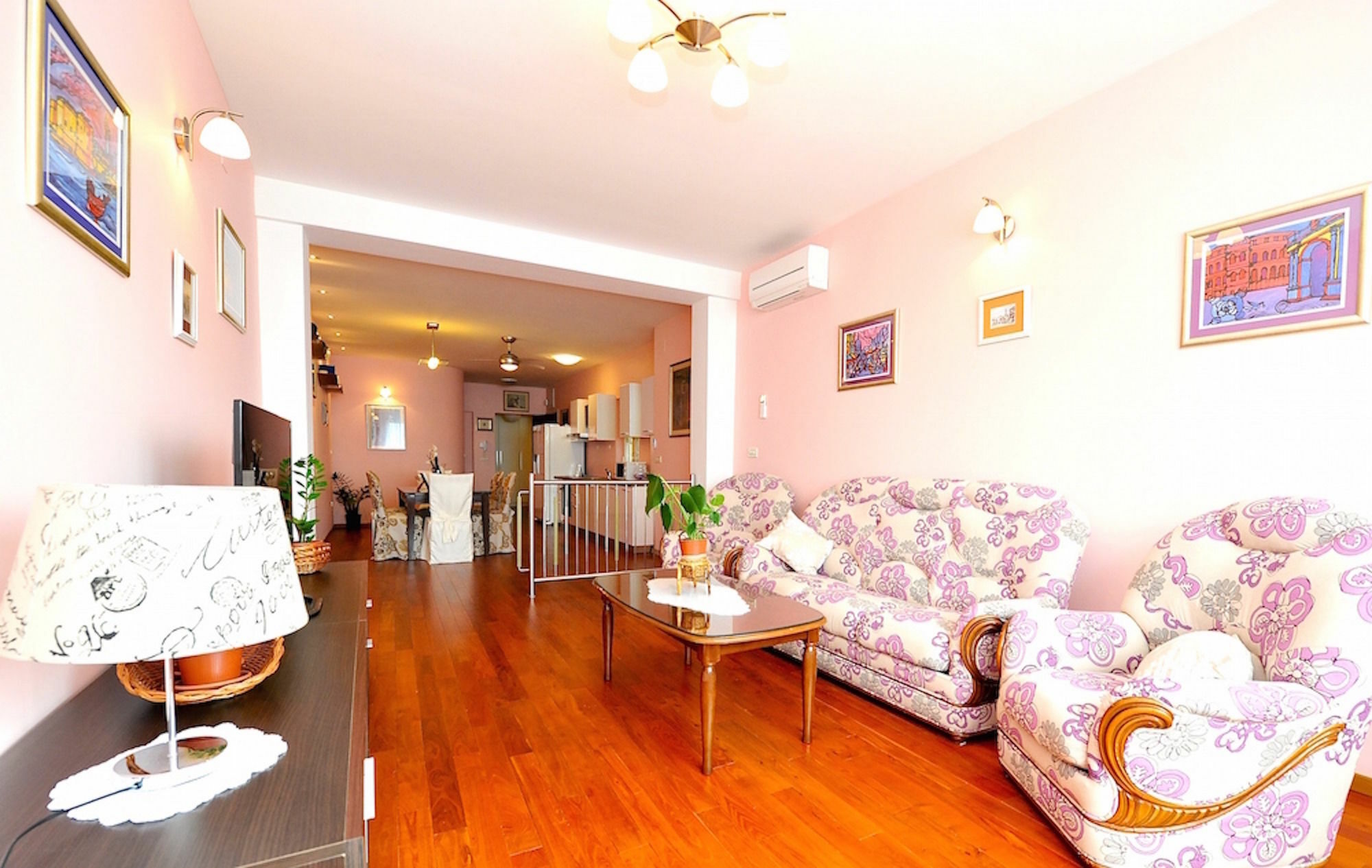 Galeria Valeria Seaside Downtown - Mag Quaint & Elegant Boutique 4* Spalato